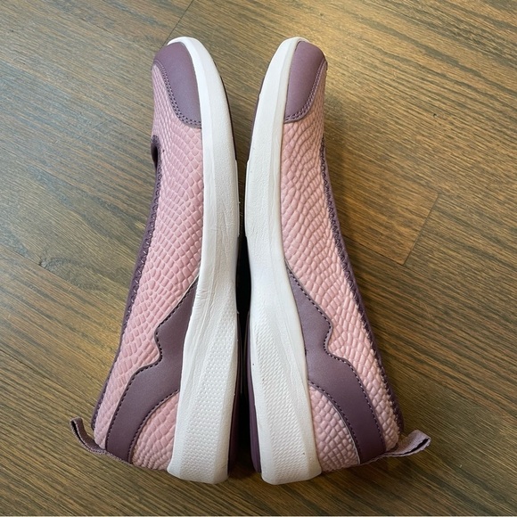 VIONIC Sky Sena Ballet Flats Women's Size 7 - Picture 9 of 13